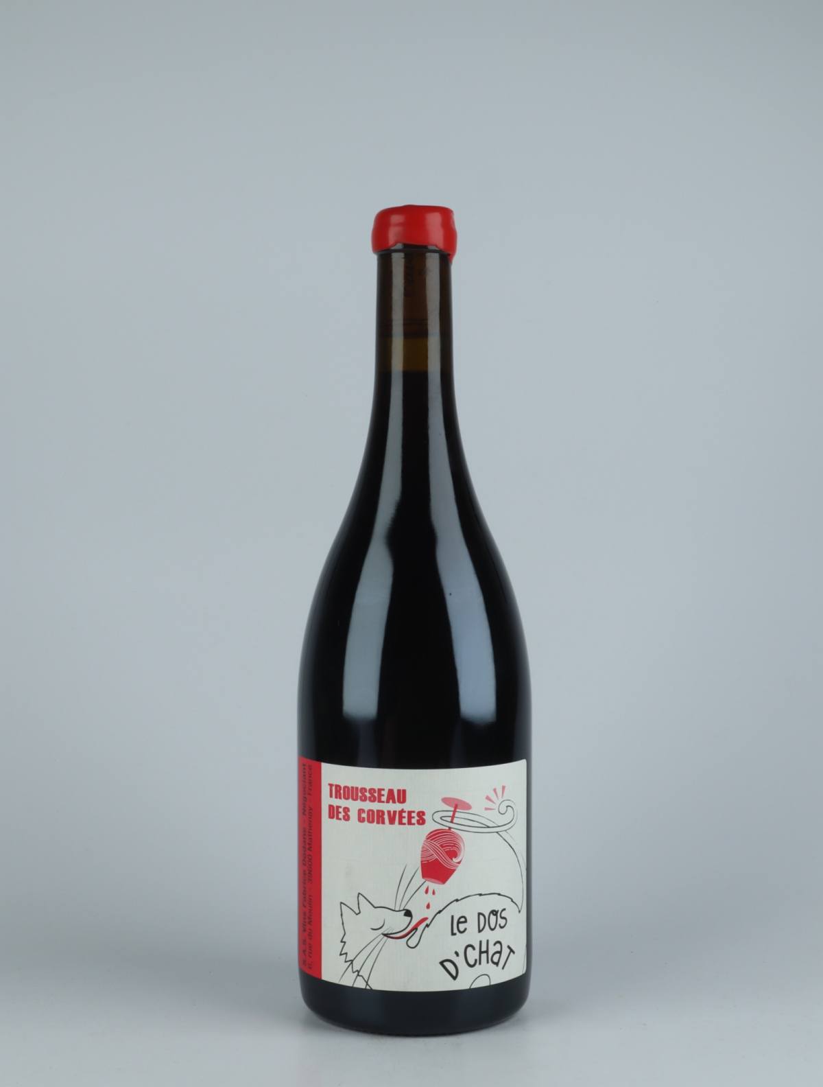 En flaske 2019 Trousseau des Corvées Rødvin fra Fabrice Dodane, Jura i Frankrig