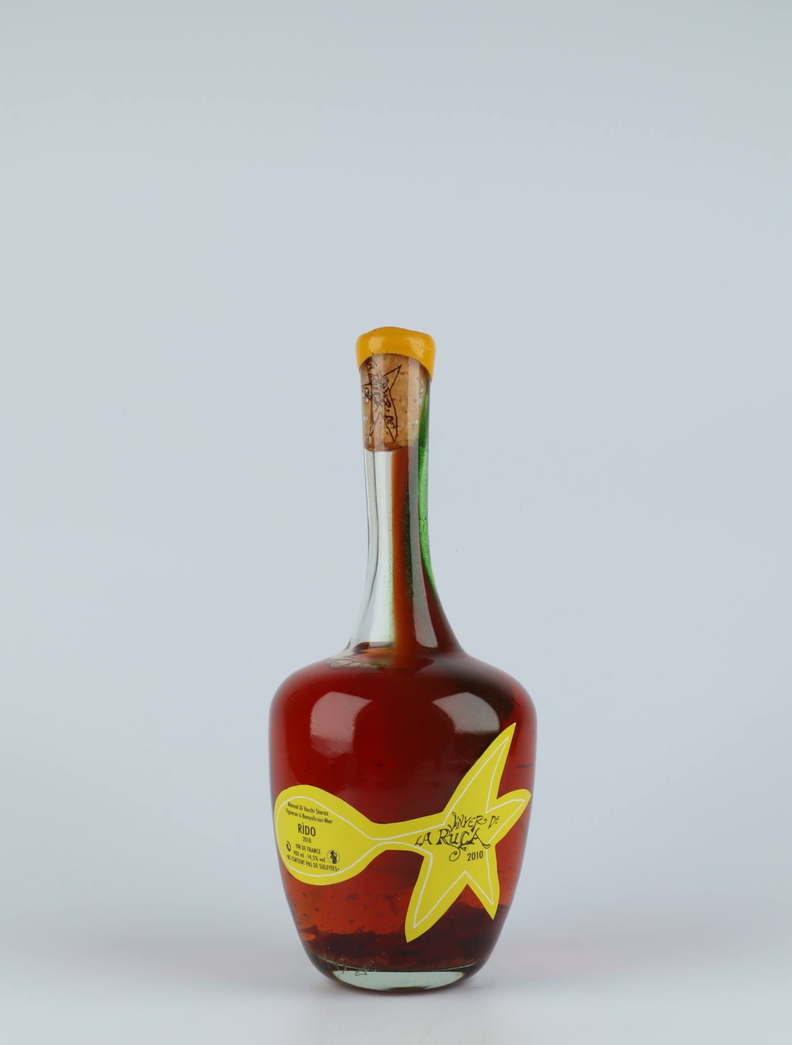 A bottle 2010 Rido Sød vin from Vinyer de la Ruca, Roussillon in Frankrig