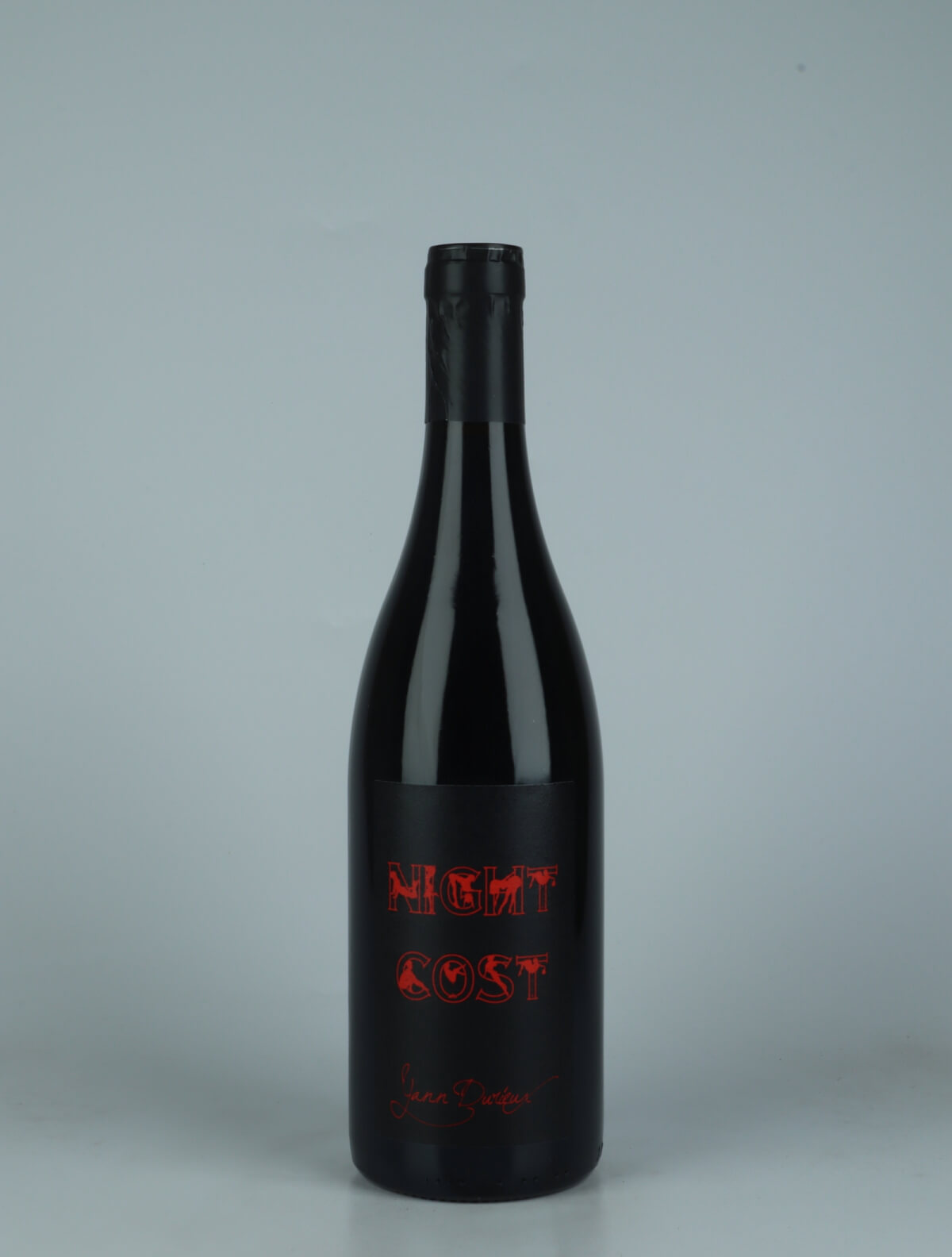 A bottle 2017 Night Cost Rødvin from Yann Durieux, Bourgogne in Frankrig