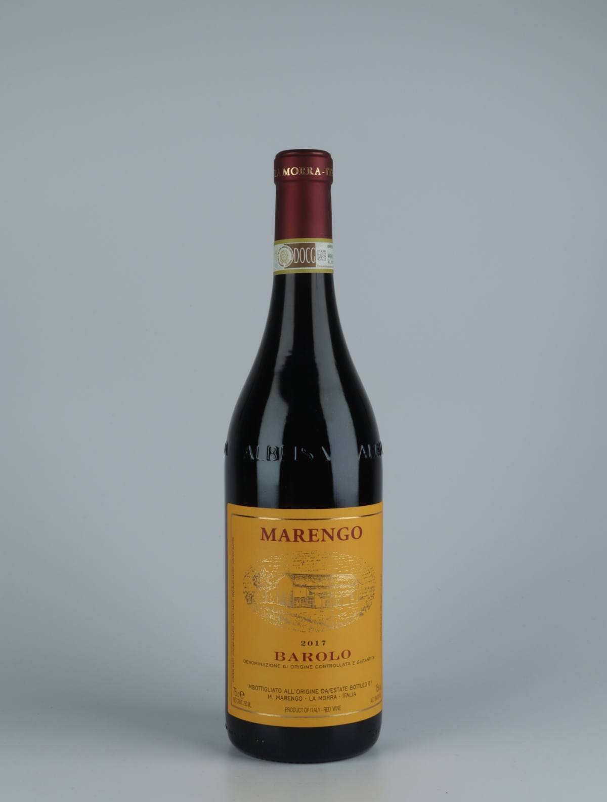 A bottle 2017 Barolo Rødvin from Mario Marengo, Piemonte in Italien