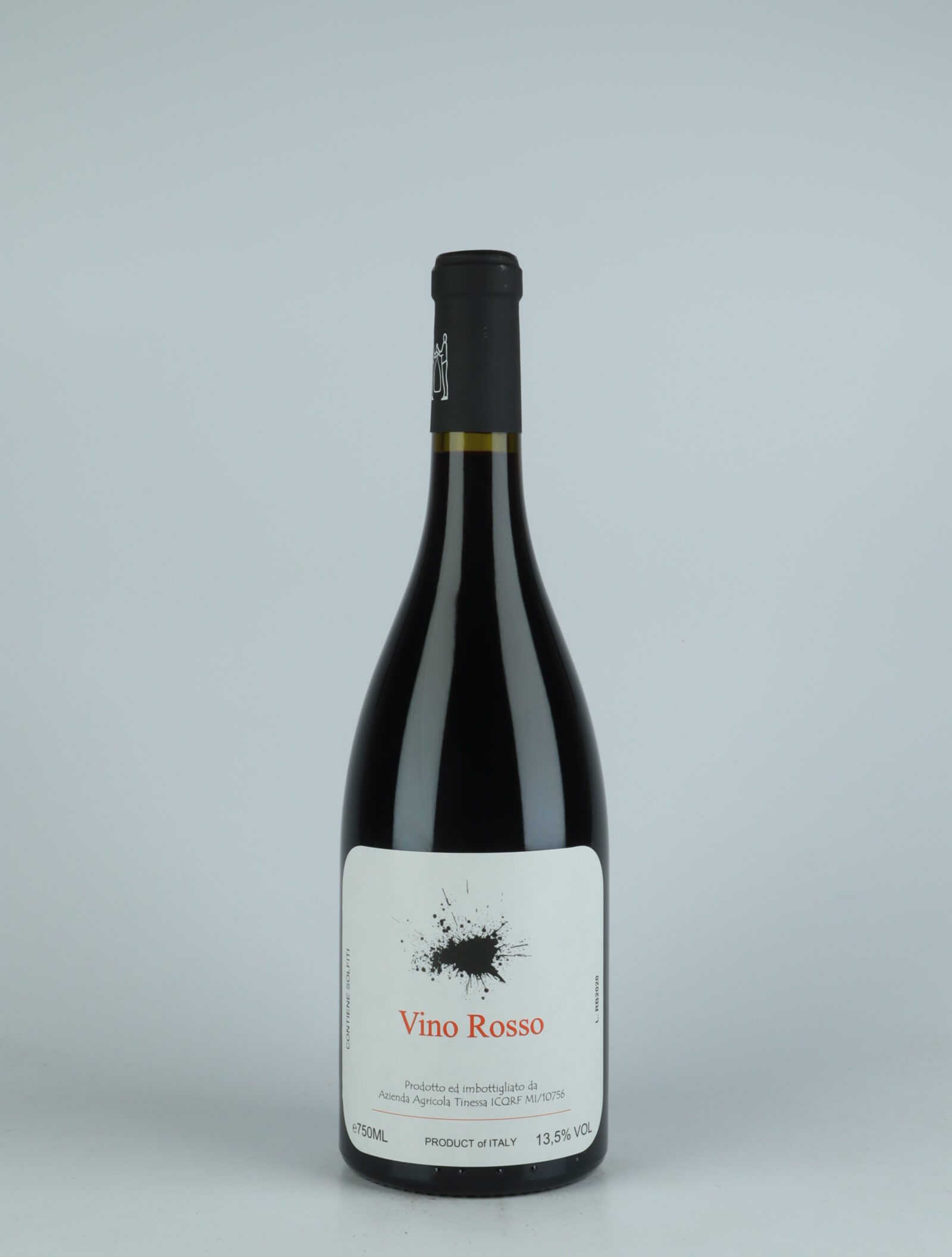 A bottle 2020 Rosso Rødvin from Marco Tinessa, Campanien in Italien