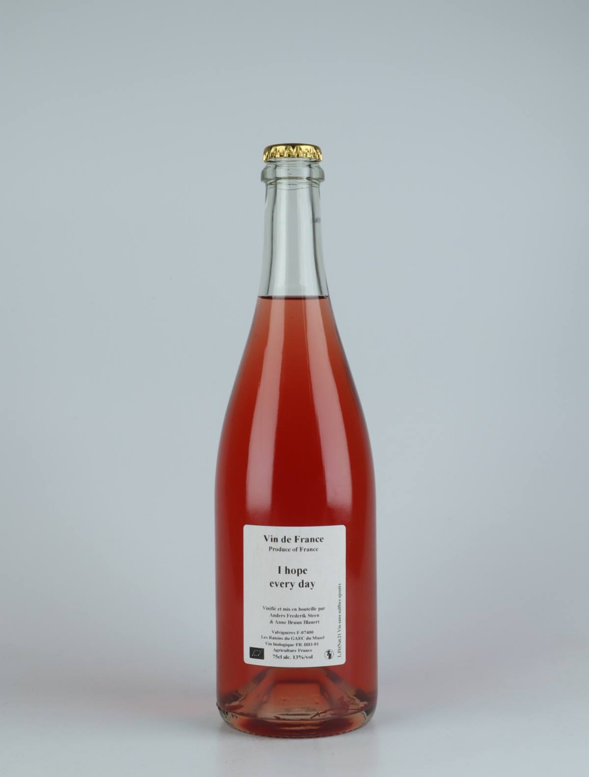 A bottle 2021 I hope every day Mousserende from Anders Frederik Steen &amp; Anne Bruun Blauert, Ardèche in Frankrig