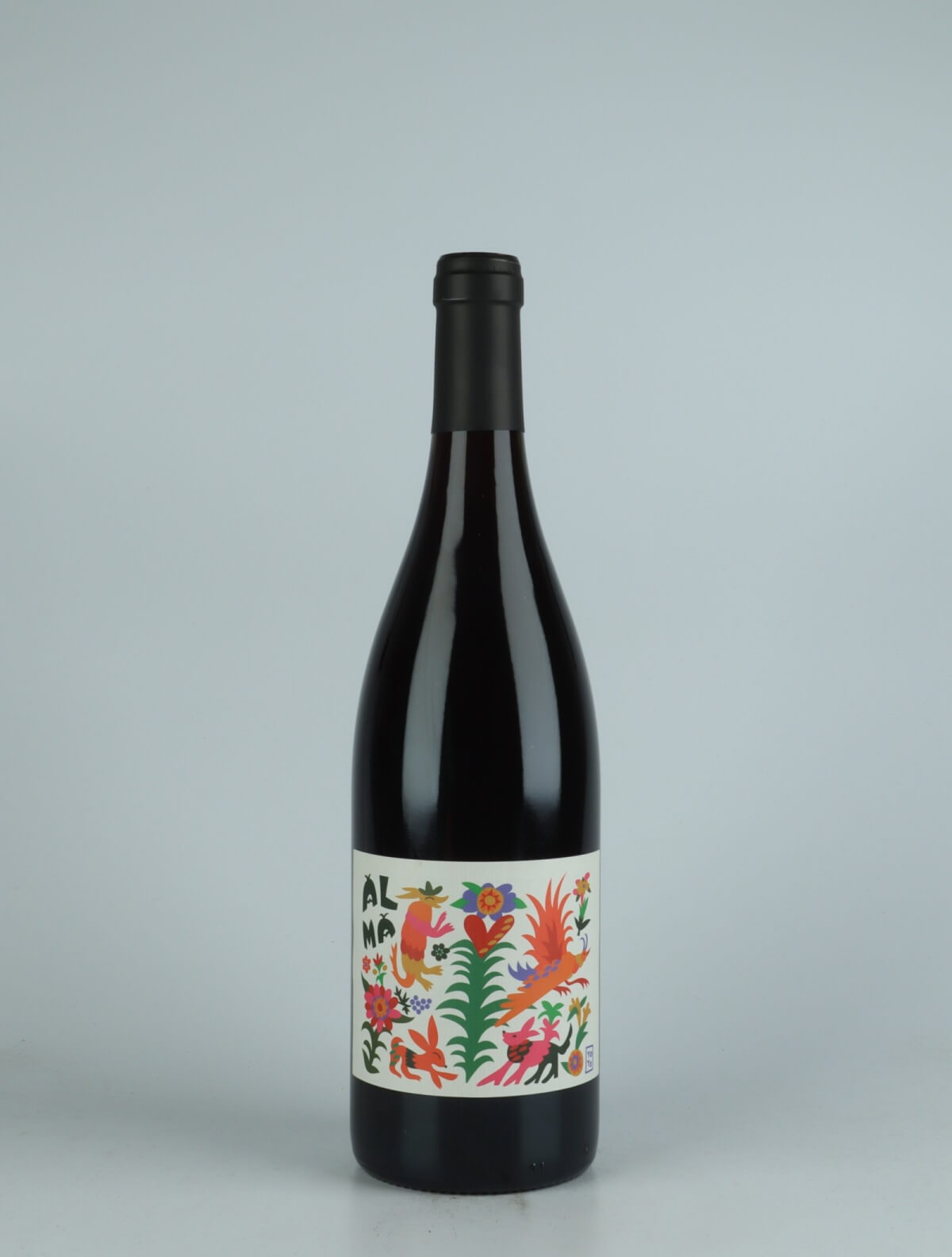 A bottle 2021 Alma Rødvin from Domaine Yoyo, Roussillon in Frankrig