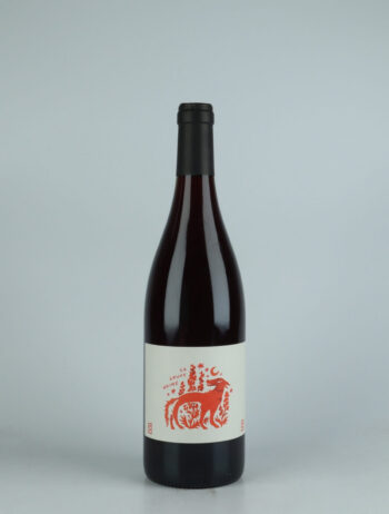 A bottle 2021 La Louve Noire Red wine from Domaine Yoyo, Roussillon in France