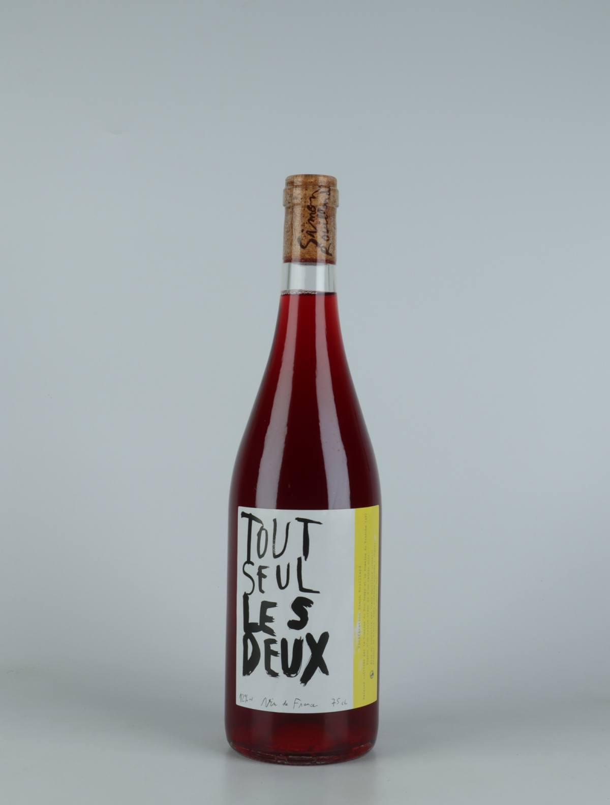 A bottle 2021 Tout seul les deux Rødvin from Simon Rouillard, Loire in Frankrig