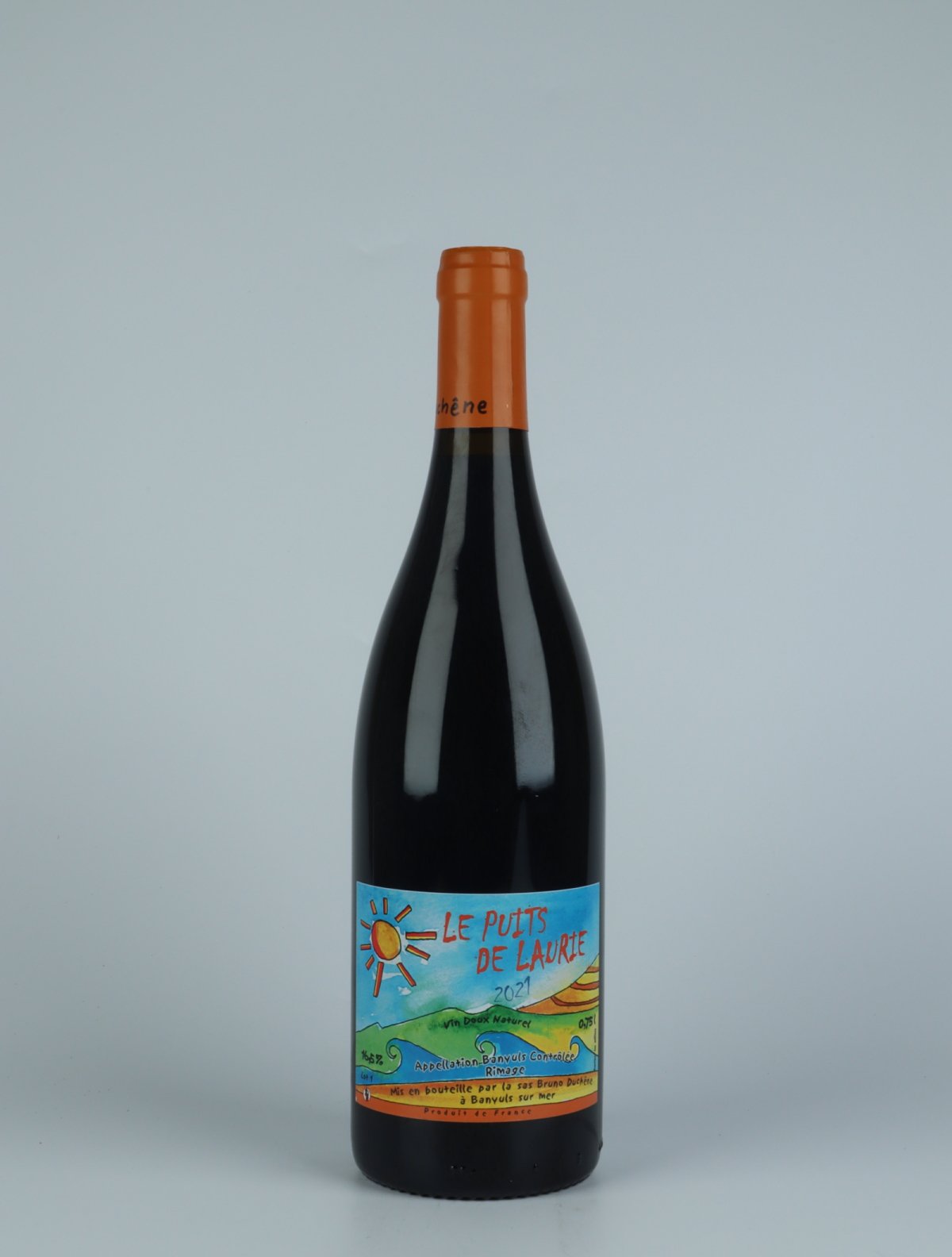 A bottle 2021 Le Puit de Laurie Sød vin from Bruno Duchêne, Roussillon in Frankrig