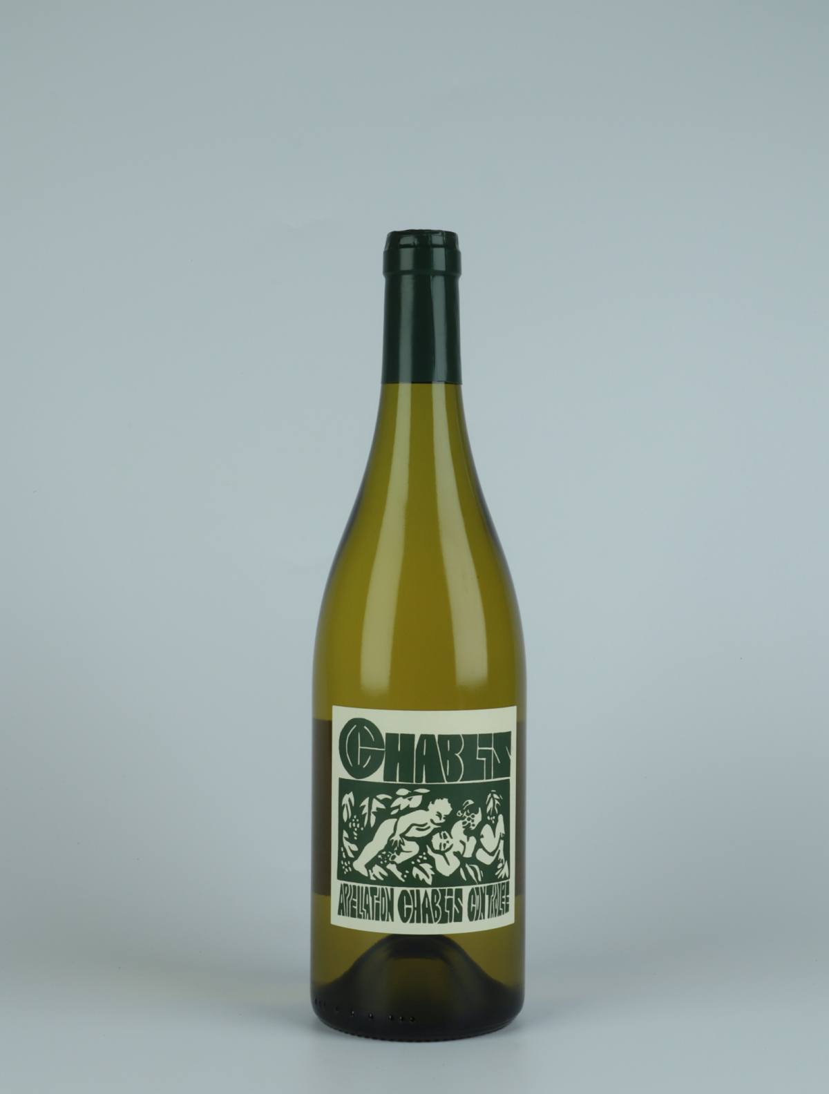 A bottle 2021 Chablis Hvidvin from La Sœur Cadette, Bourgogne in Frankrig