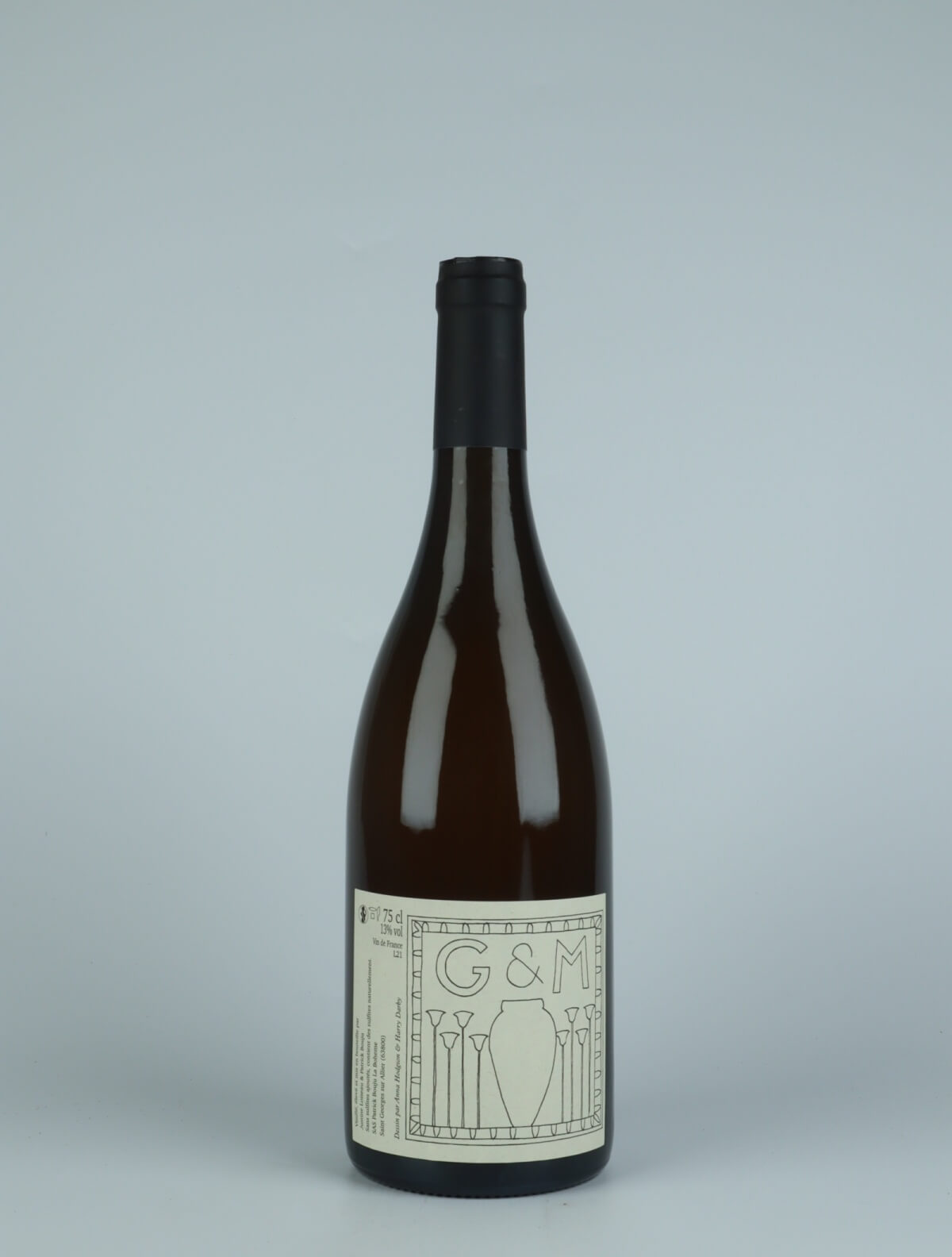 A bottle 2021 G & M Orange vin from Patrick Bouju, Auvergne in Frankrig