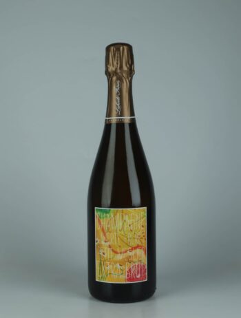 A bottle N.V. Petit Meslier - Extra Brut Mousserende from Laherte Frères, Champagne in Frankrig
