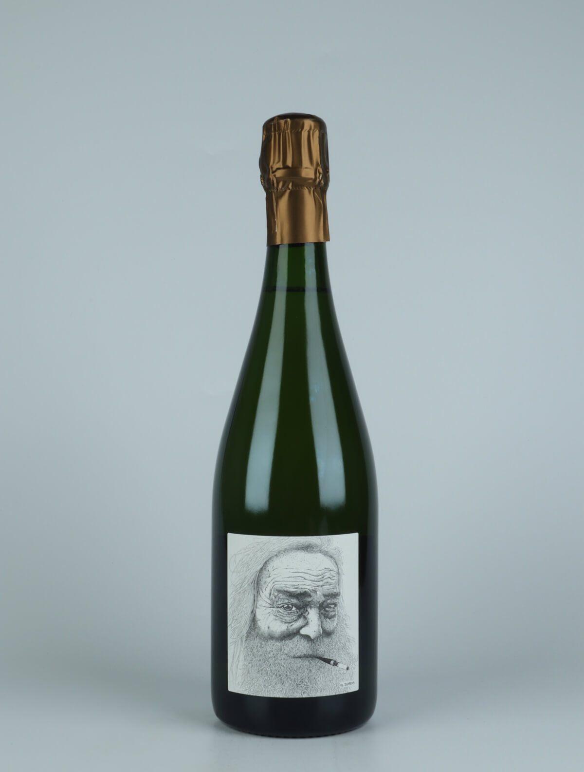 A bottle 2017 Heraclite - Chardonnay - Brut Nature Mousserende from Stroebel, Champagne in Frankrig