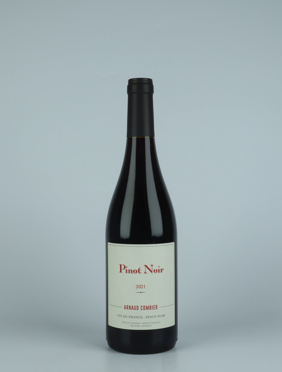 A bottle 2021 Pinot Noir Rødvin from Arnaud Combier, Languedoc in Frankrig