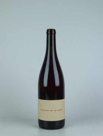 A bottle 2021 S.O.S Rosé Rosé from Konni &amp; Evi, Saale-Unstrut in Germany
