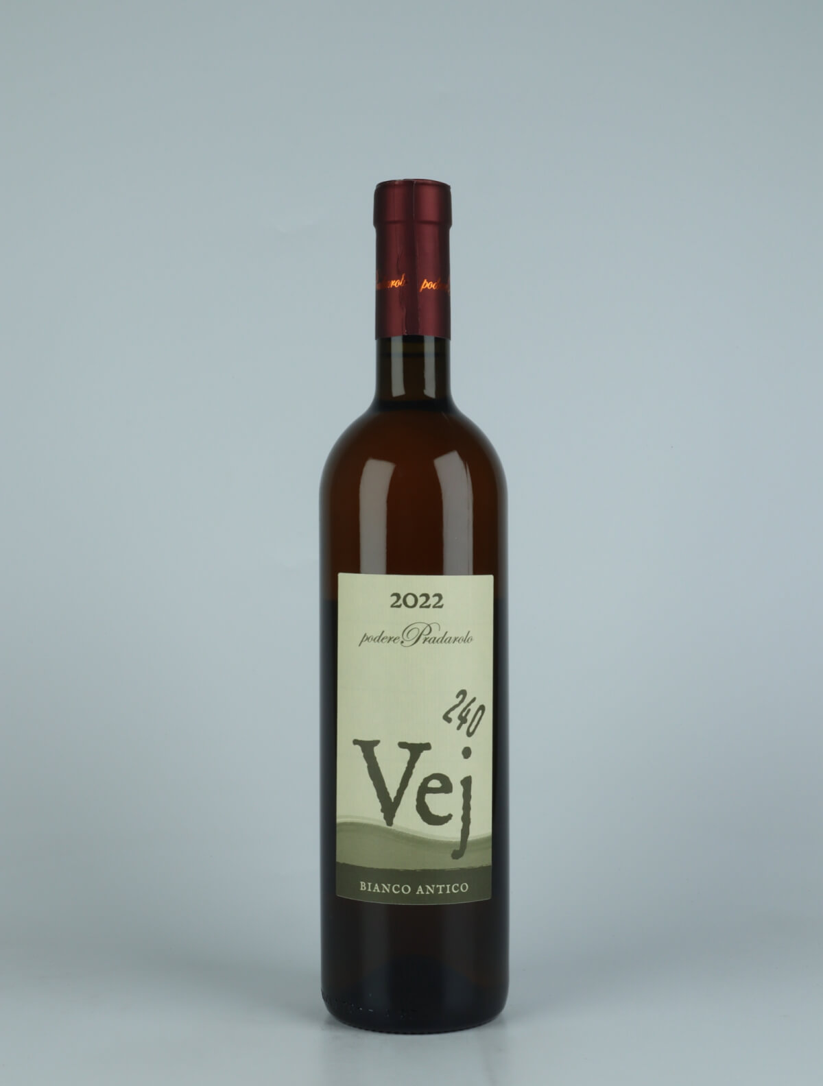 A bottle 2022 Vej 240 - Bianco Antico Orange vin from Podere Pradarolo, Emilia-Romagna in Italien