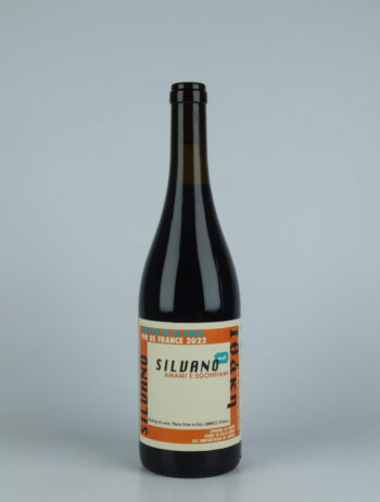 A bottle 2022 Silvano Red wine from Vinyer de la Ruca, Roussillon in France