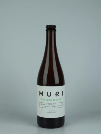 A bottle N.V. Passing Clouds Non-alcoholic from Muri, Copenhagen in Denmark