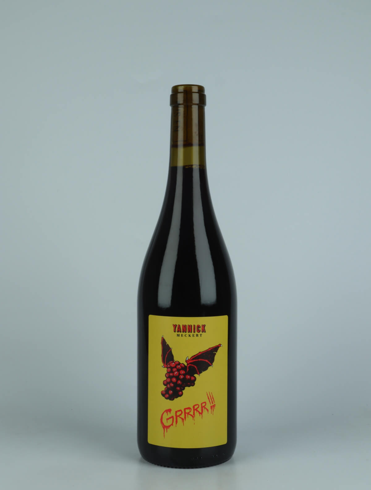 A bottle 2022 Grrrr Rødvin from Yannick Meckert, Alsace in Frankrig