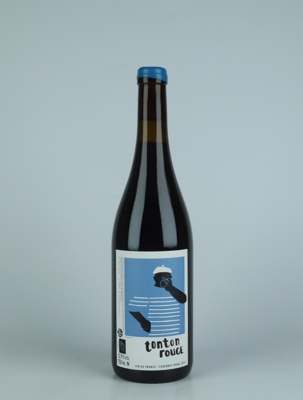 A bottle 2021 Tonton Rouge - Cabernet Franc Rødvin from Vincent Wallard, Loire in Frankrig