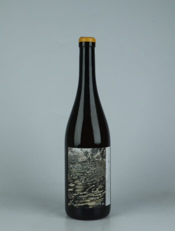 A bottle 2022 Chasselas - Blanc Côtier White wine from Les Vins du Fab, Neuchâtel in Switzerland