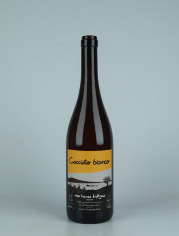 A bottle 2022 Cocciuto Bianco Orange wine from Le Coste, Lazio in Italy