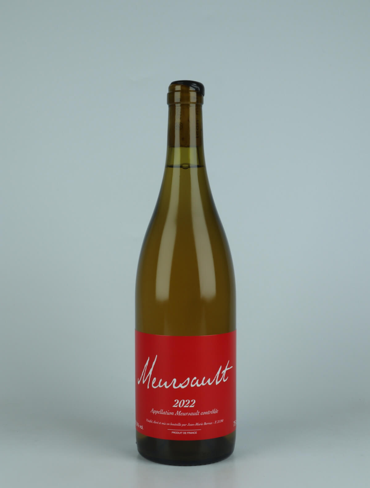 A bottle 2022 Meursault Hvidvin from Jean-Marie Berrux, Bourgogne in Frankrig