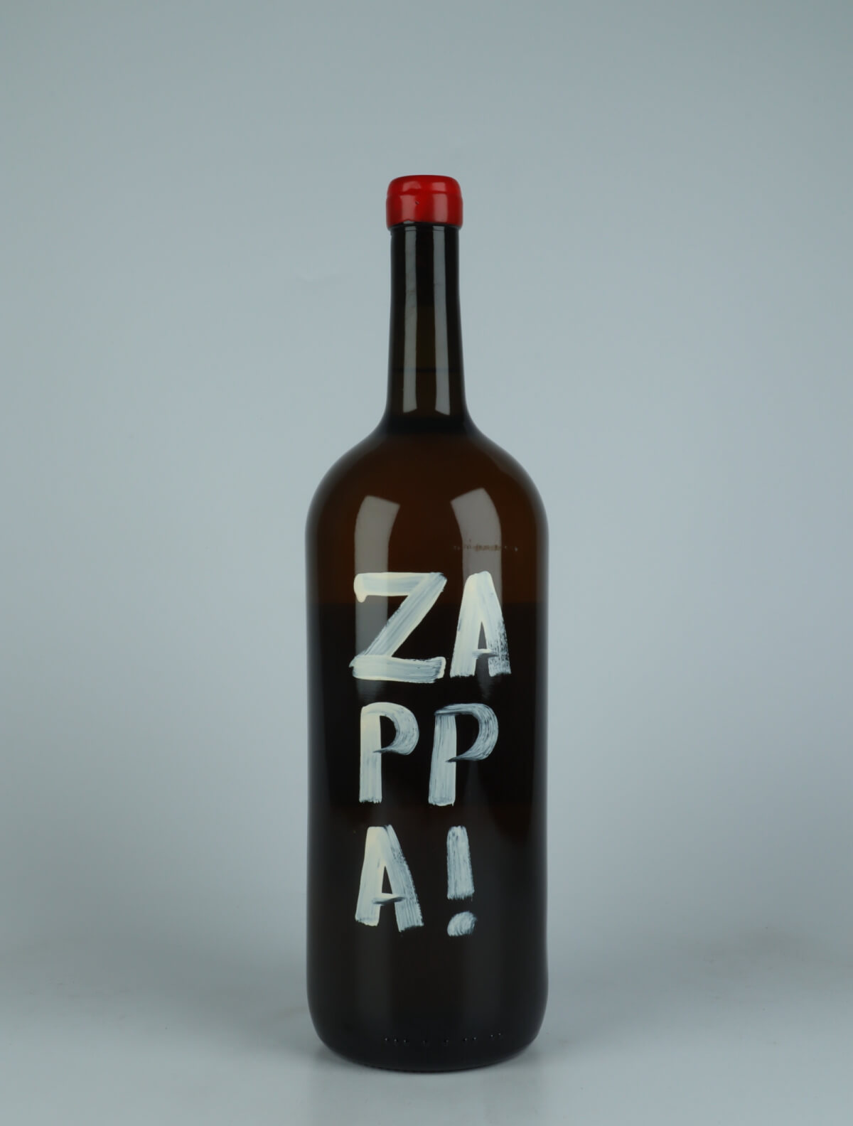 A bottle 2023 ZAPPA! - Magnum Orange vin from Tanca Nica, Sicilien in Italien