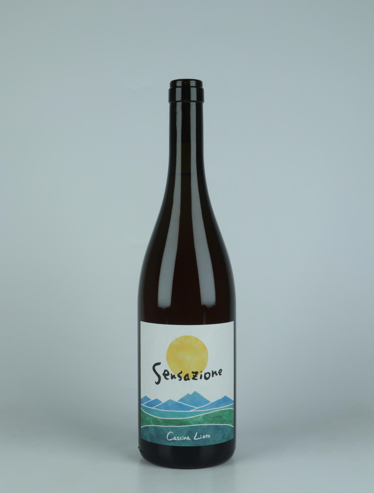 A bottle 2021 Bianco Sensazione Orange vin from Cascina Lieto, Piemonte in Italien