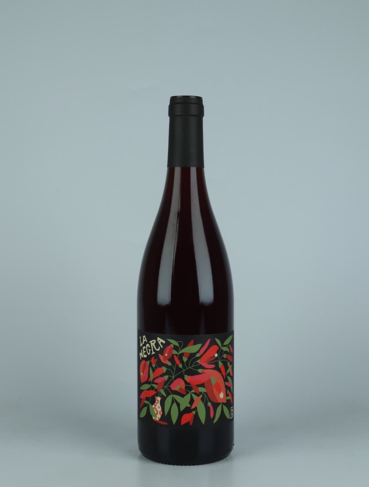 A bottle 2023 La Negra Red wine from Domaine Yoyo, Roussillon in France