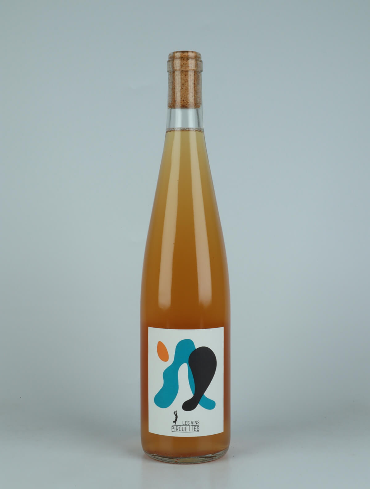 A bottle 2023 Eros Orange vin from Les Vins Pirouettes, Alsace in Frankrig
