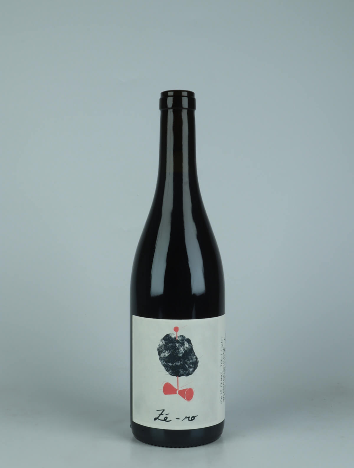 A bottle 2023 Zé-RO Rødvin from Thibaud Capellaro, Rhône in Frankrig
