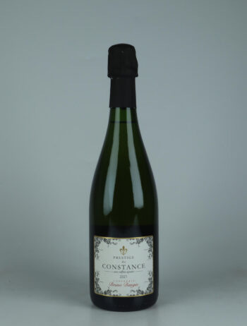 A bottle 2021 Crémant Extra Brut - Prestige de Constance Sparkling from Domaine Bruno Dangin, Burgundy in France