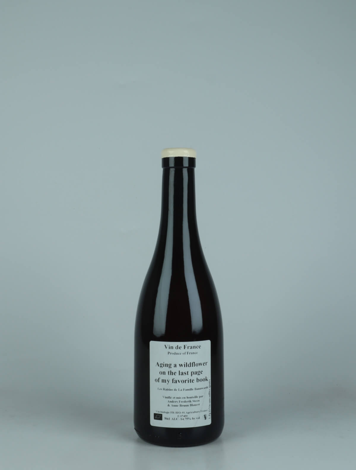 A bottle 2013 Aging a wildflower... White wine from Anders Frederik Steen &amp; Anne Bruun Blauert, Ardèche in France