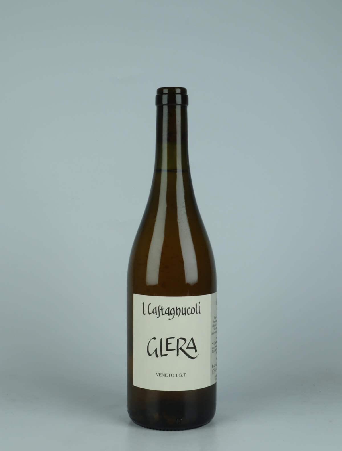 A bottle 2023 Glera Hvidvin from I Castagnucoli, Veneto in Italien