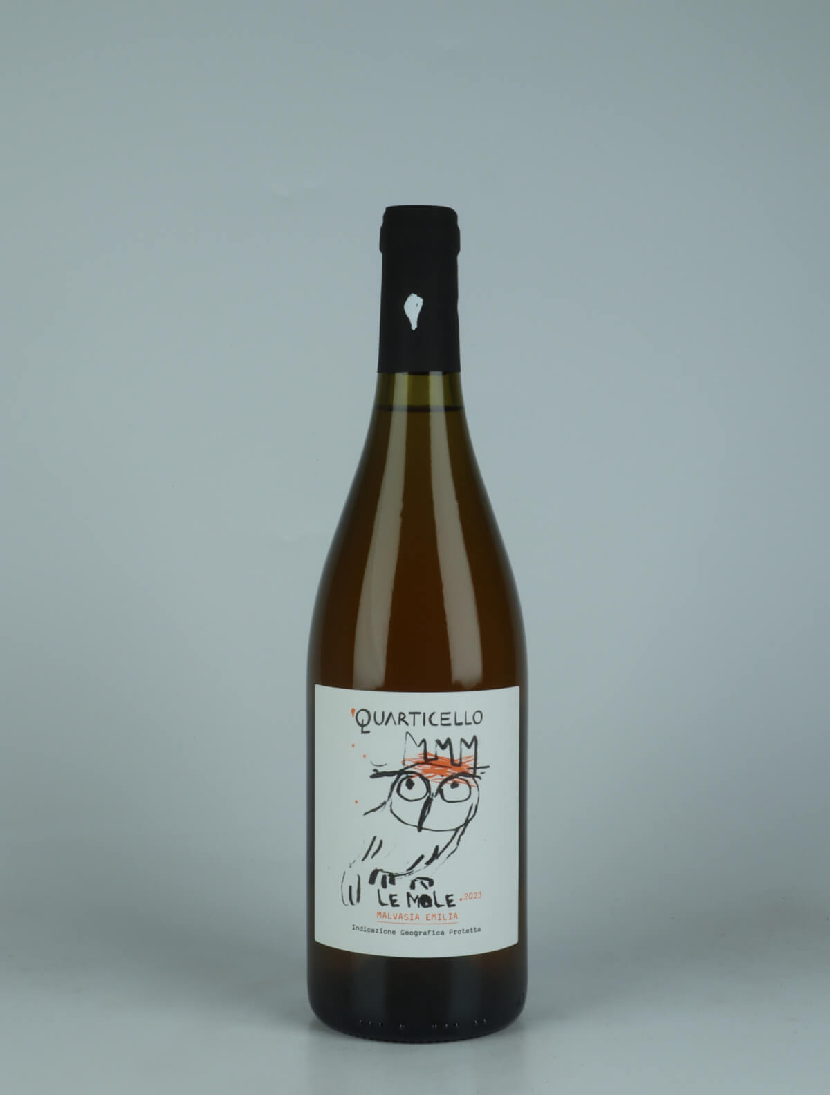 A bottle 2023 Le Mole Orange vin from Quarticello, Emilia-Romagna in Italien