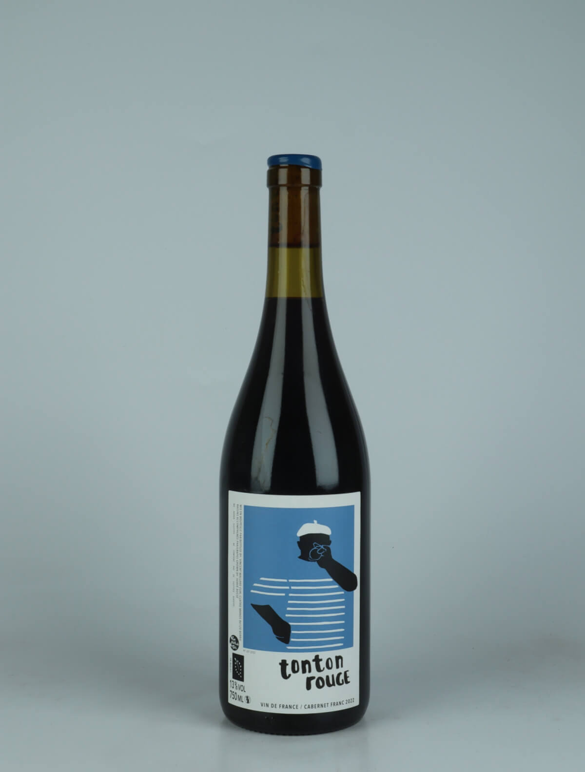 A bottle 2022 Tonton Rouge - Cabernet Franc Rødvin from Vincent Wallard, Loire in Frankrig