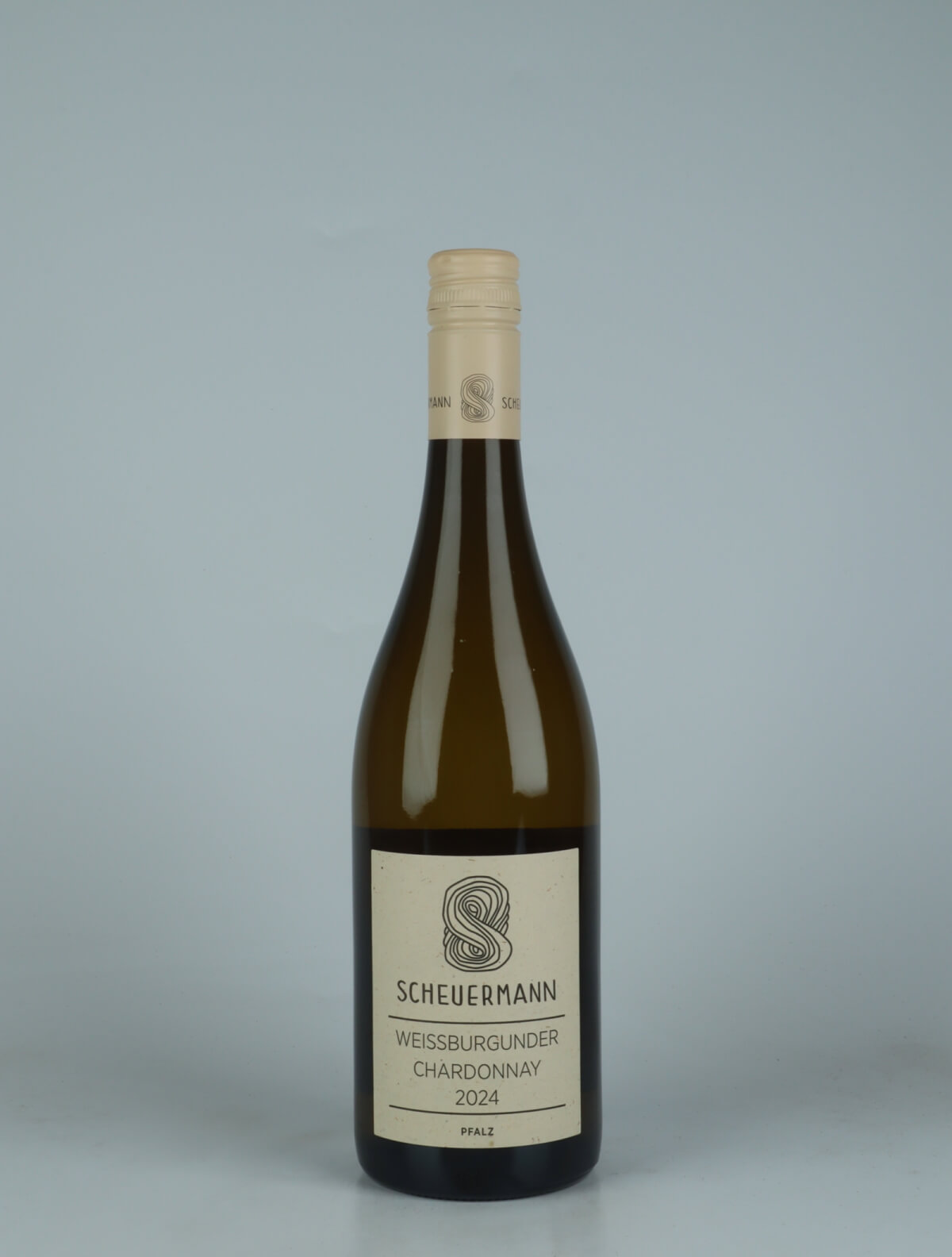 A bottle 2024 Weissburgunder & Chardonnay Hvidvin from Weingut Scheuermann, Pfalz in Tyskland