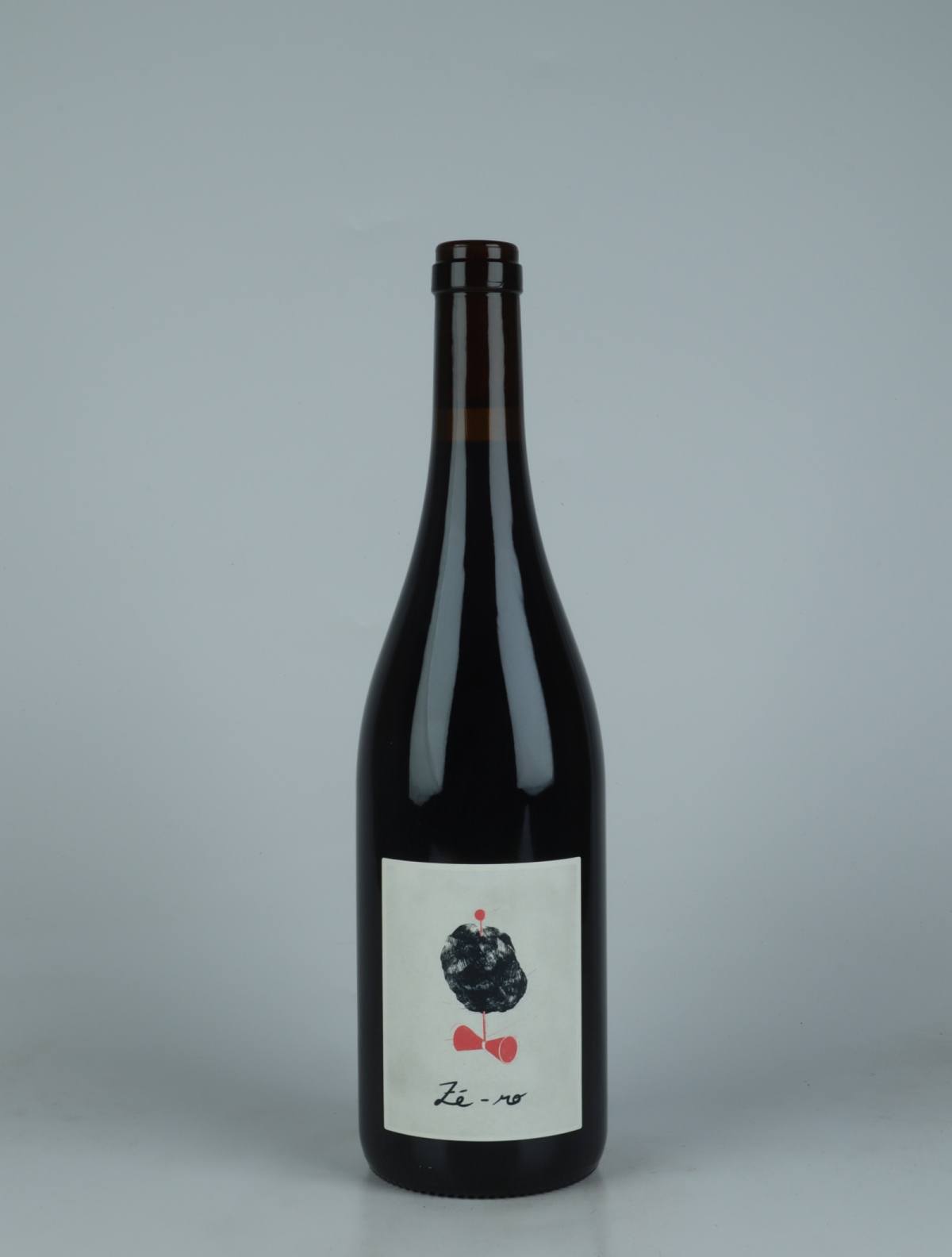 A bottle 2024 Zé-RO Rødvin from Thibaud Capellaro, Rhône in Frankrig