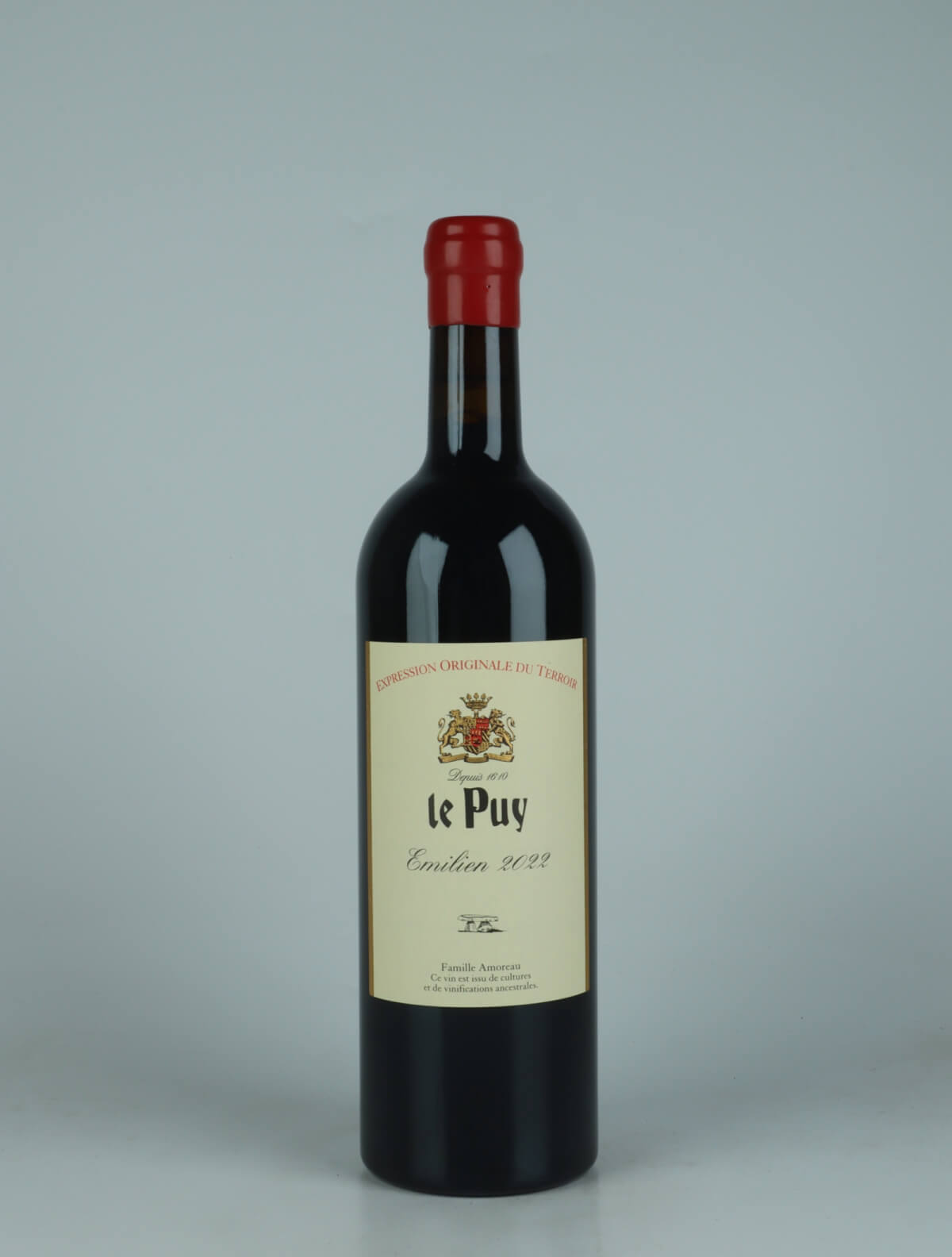 A bottle 2022 Emilien Rødvin from Château le Puy, Bordeaux in Frankrig