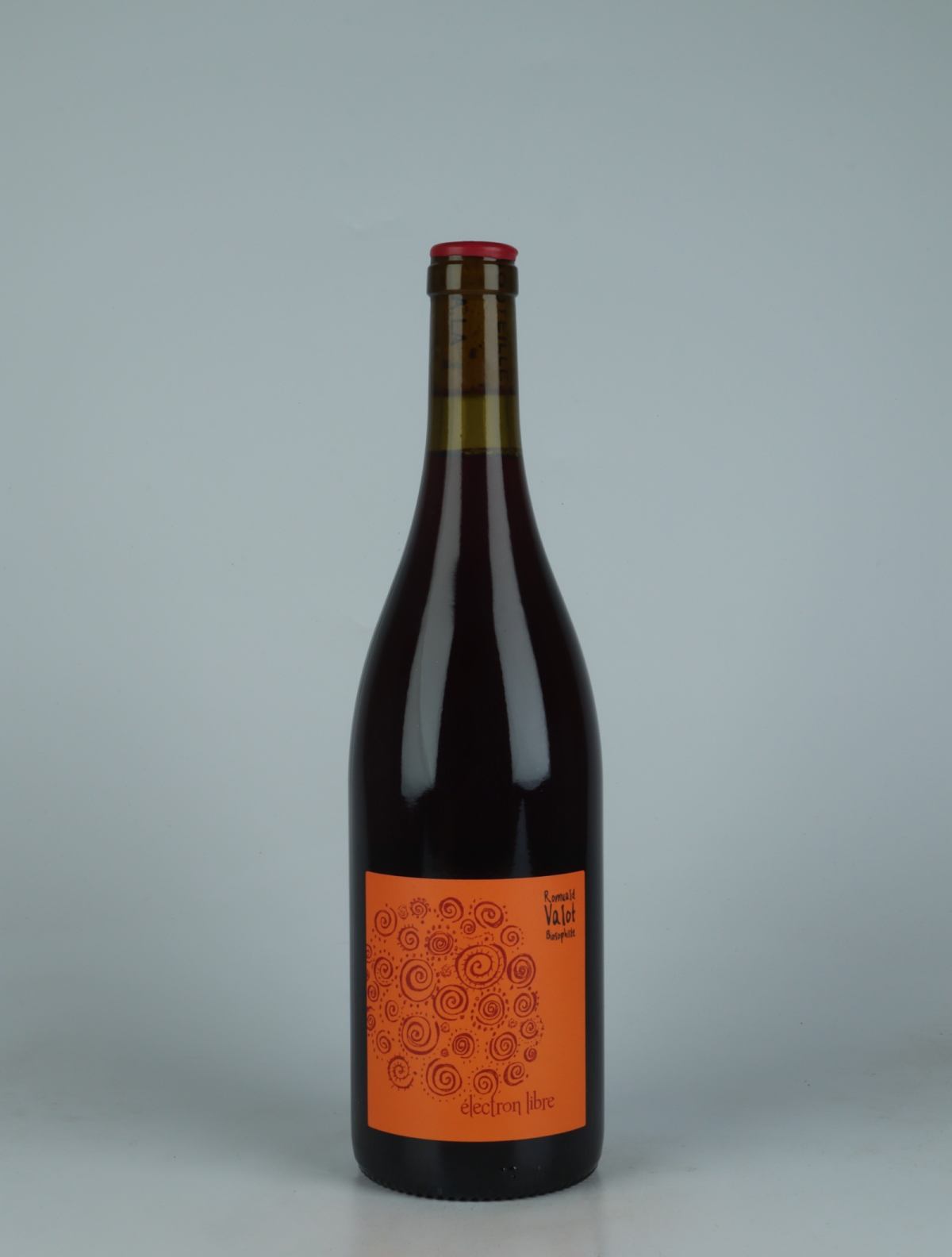 A bottle 2024 Beaujolais Villages - Electron Libre Rødvin from Romuald Valot, Beaujolais in Frankrig