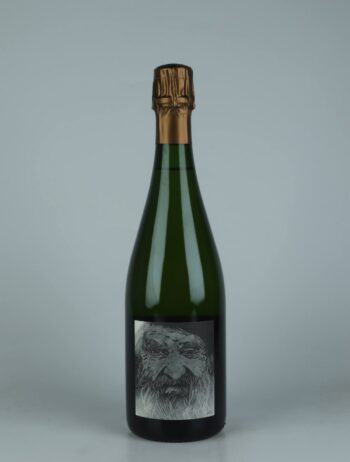 A bottle 2019 Heraclite - Pinot Noir - Brut Nature Sparkling from Stroebel, Champagne in France