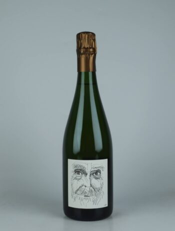 A bottle 2019 Heraclite - Pinot Meunier - Brut Nature Sparkling from Stroebel, Champagne in France
