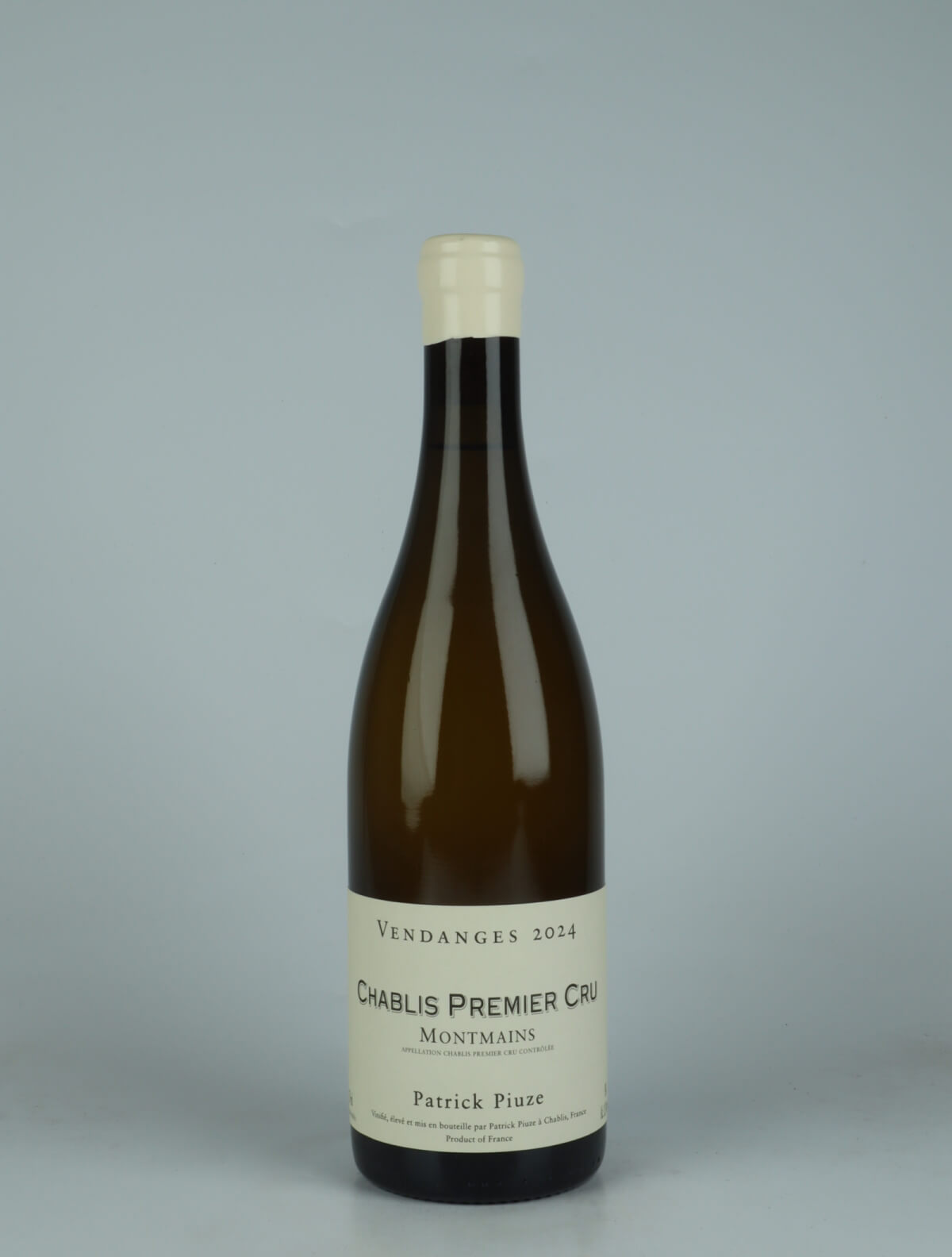 A bottle 2024 Chablis 1. Cru - Montmains Hvidvin from Patrick Piuze, Bourgogne in Frankrig