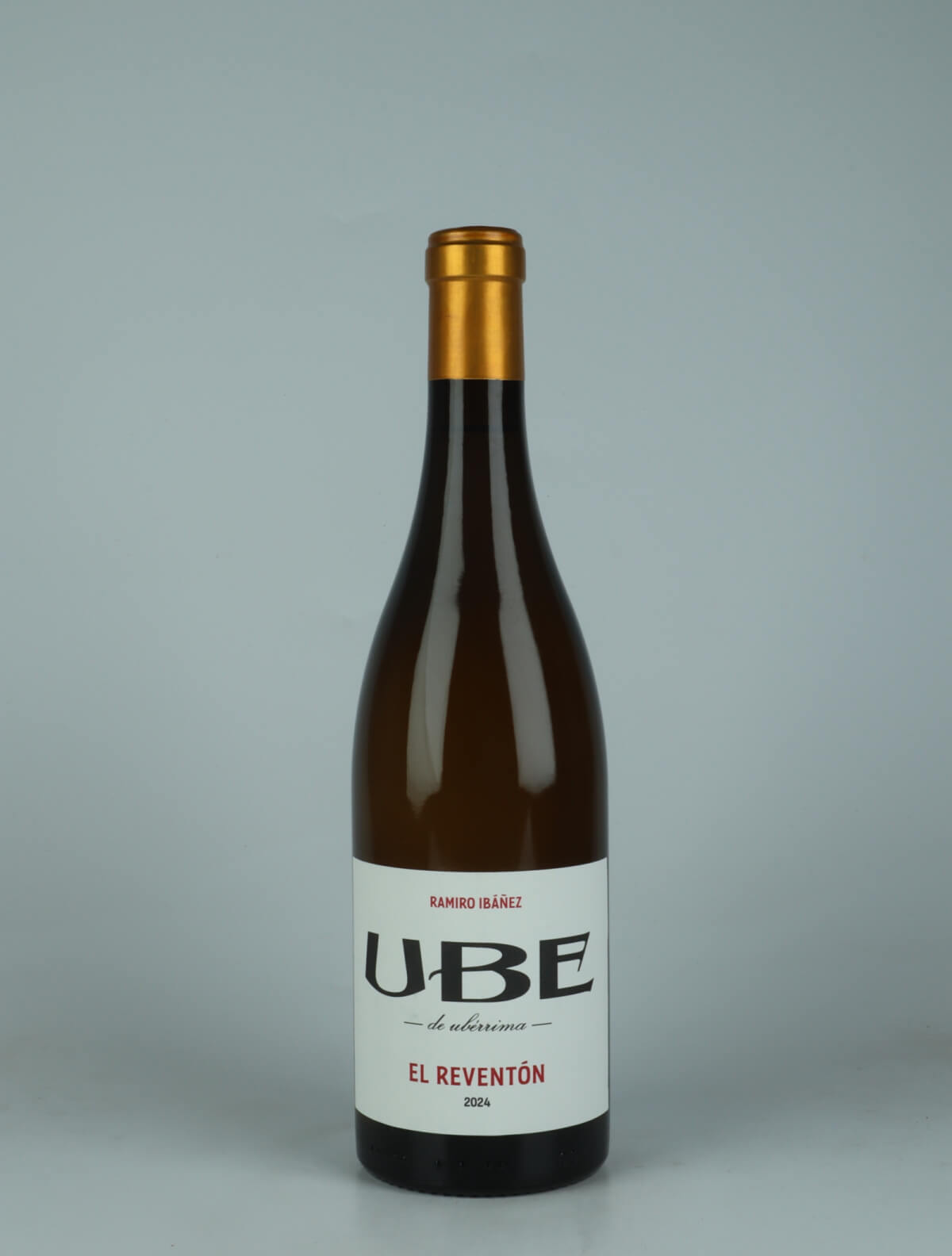 A bottle 2024 UBE El Reventón White wine from Bodegas Cota 45, Andalucia in Spain