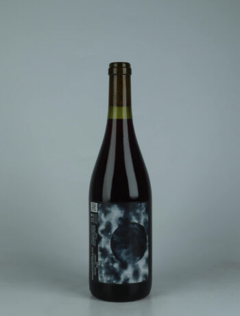 A bottle 2024 Hautes Côtes de Nuits Pinot Noir - Les Larrets Red wine from Les Jardiniers Vignerons, Burgundy in France