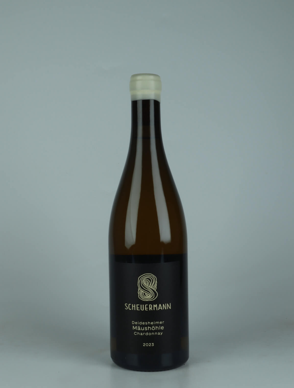 A bottle 2023 Chardonnay Mäushöhle White wine from Weingut Scheuermann, Pfalz in Germany