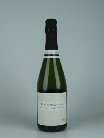 A bottle 2024 Cava - Pregadeu Sparkling from Els Vinyerons, Penedès in Spain