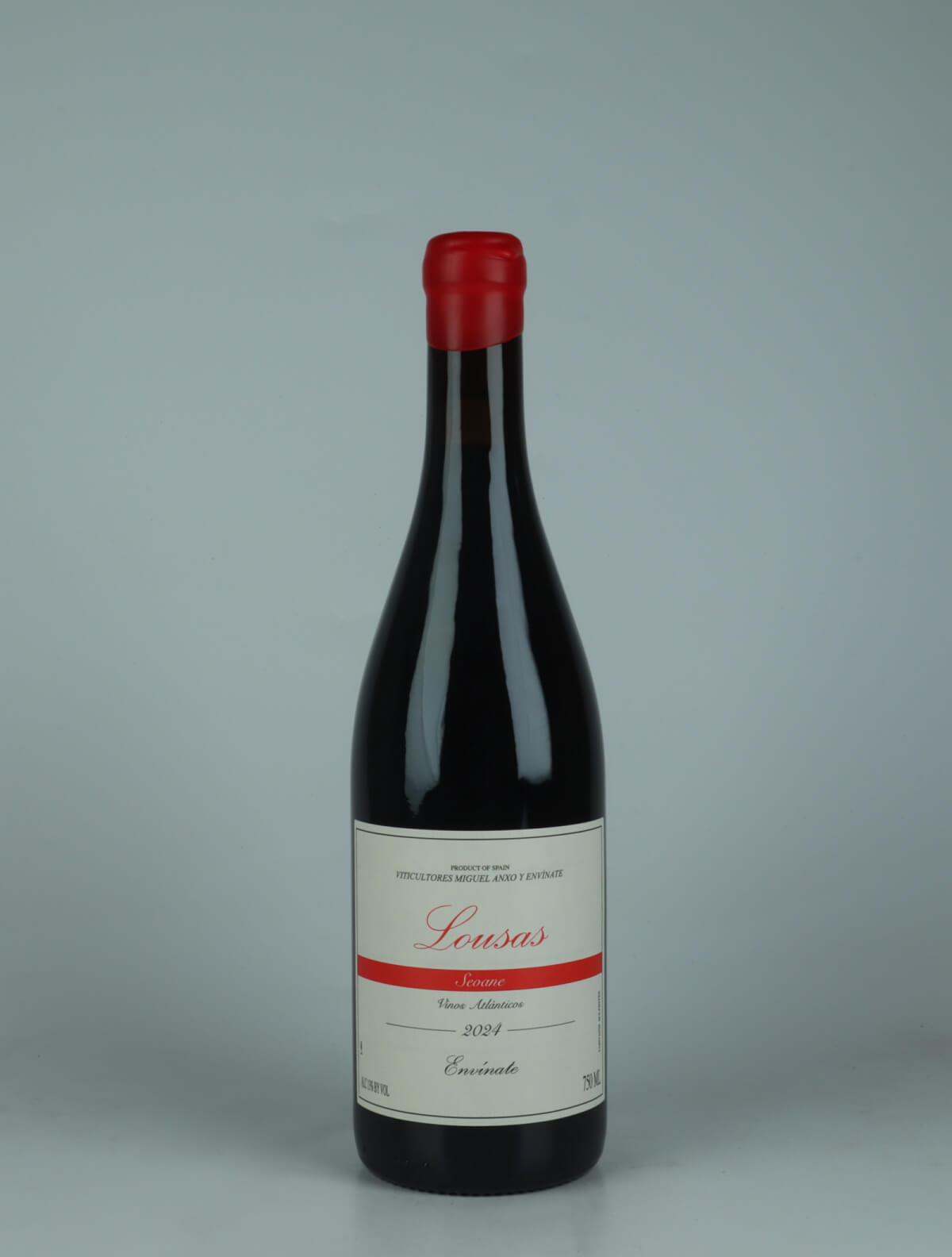 A bottle 2024 Lousas - Seoane - Ribeira Sacra Rødvin from Envínate, Ribeira Sacra in Spanien