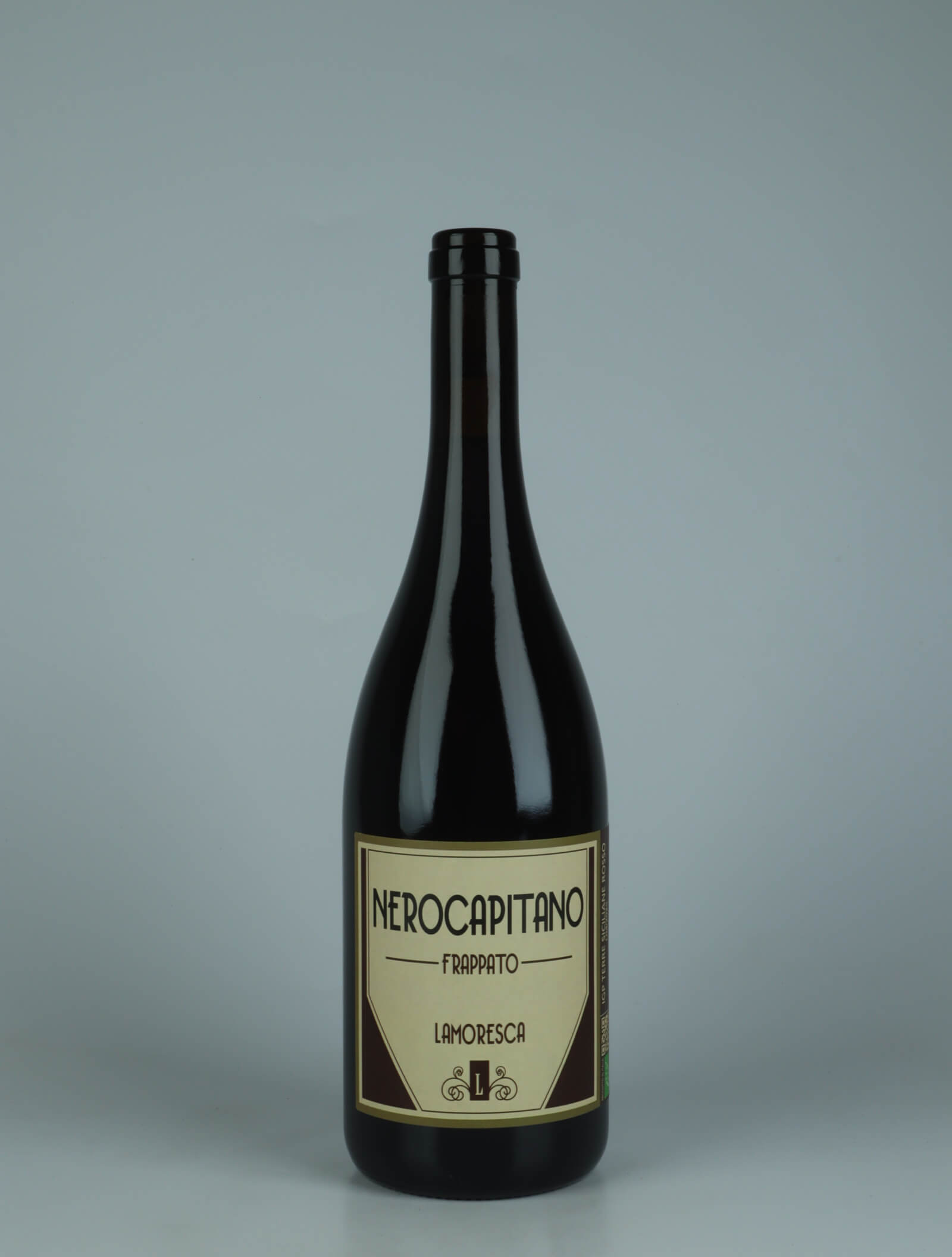 A bottle 2025 Nerocapitano Rødvin from Lamoresca, Sicilien in Italien