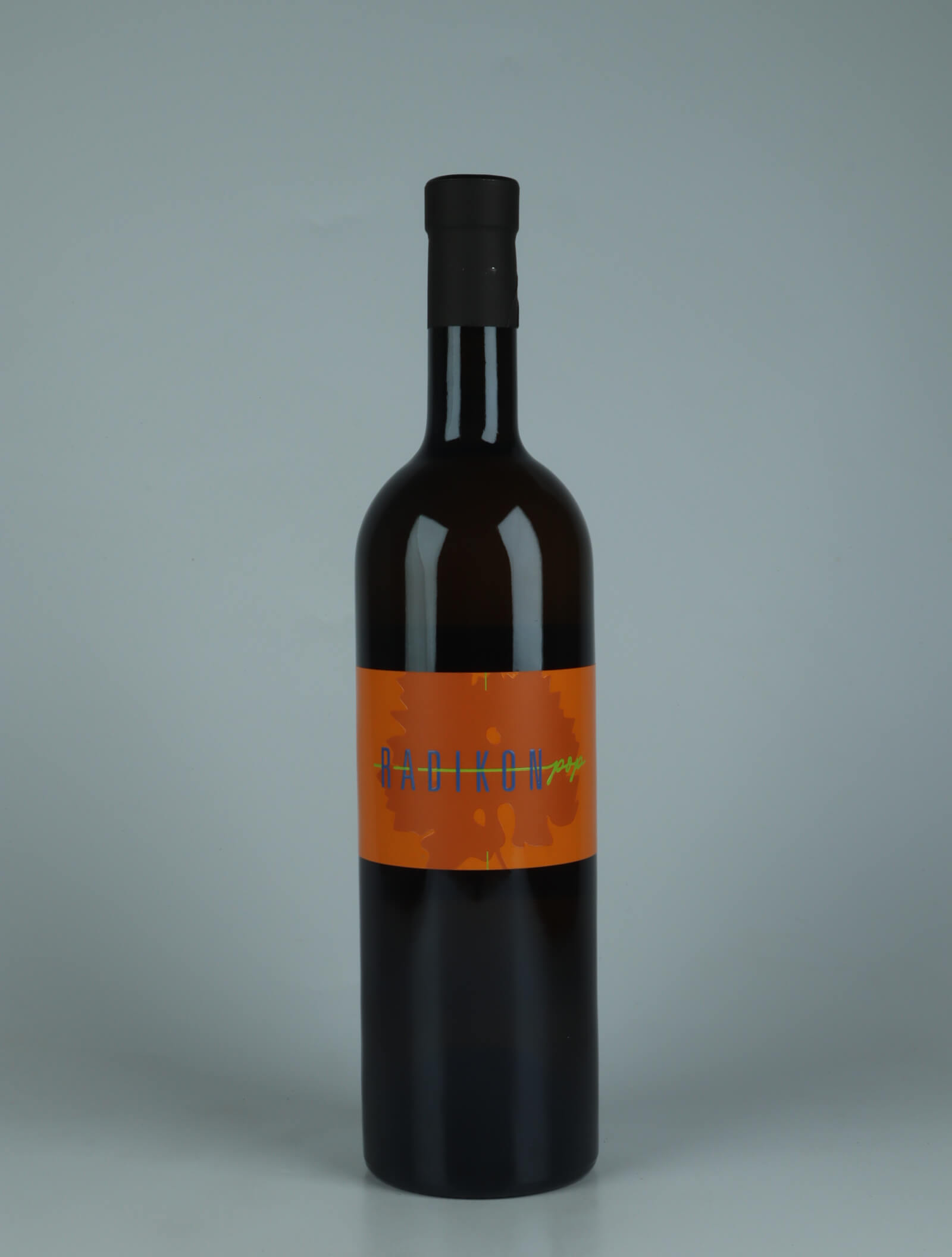 A bottle 2025 Bianco POP Orange vin from Radikon, Brda in Italien
