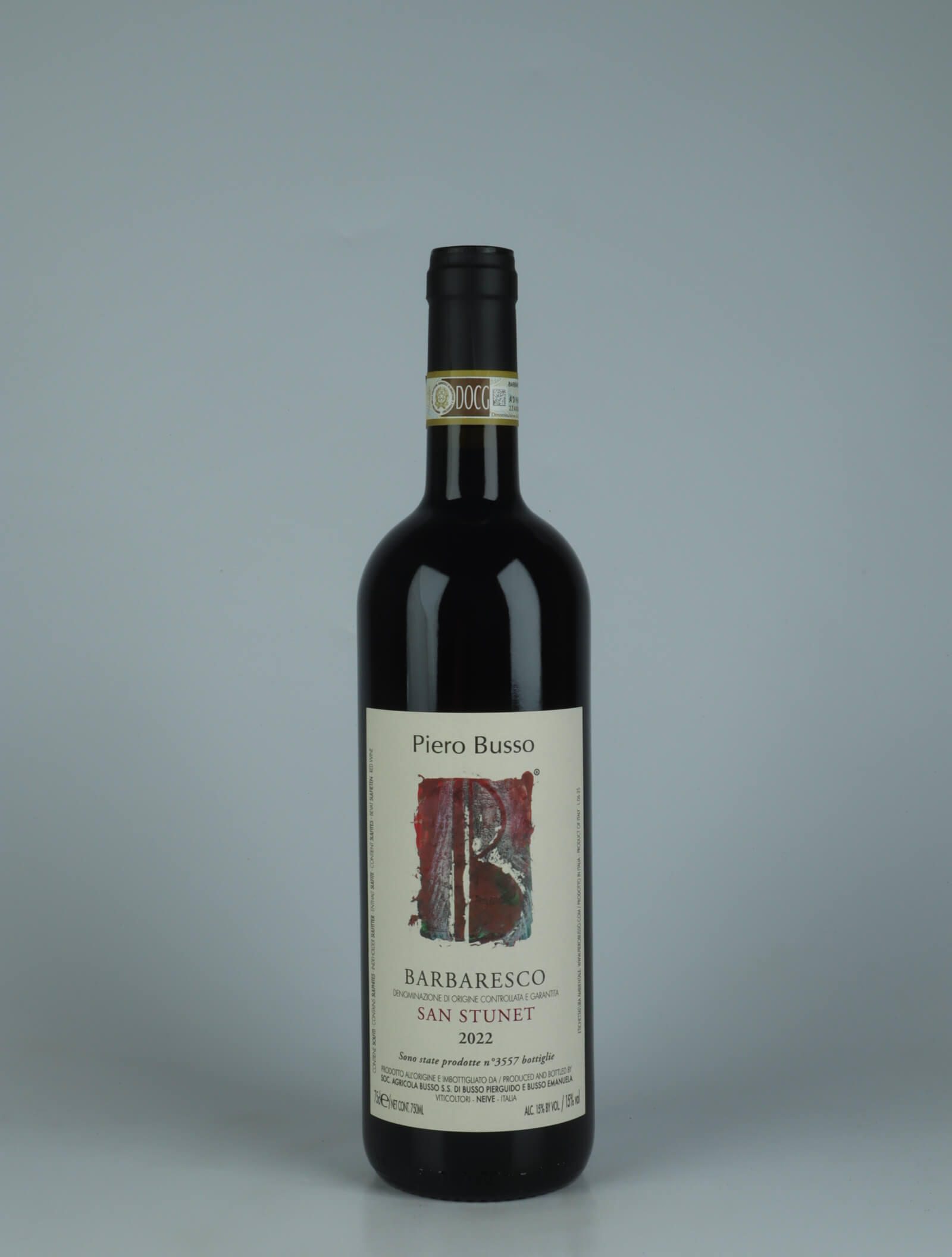 A bottle 2022 Barbaresco San Stunet Rødvin from Piero Busso, Piemonte in Italien
