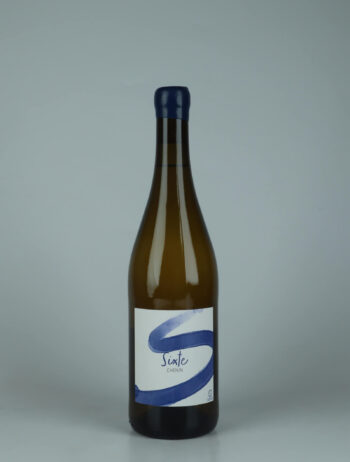 A bottle 2024 Saumur Blanc - Sixte White wine from Osmose, Loire in France